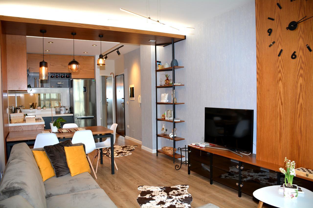 Central Luxury Apartment Тирана Номер фото